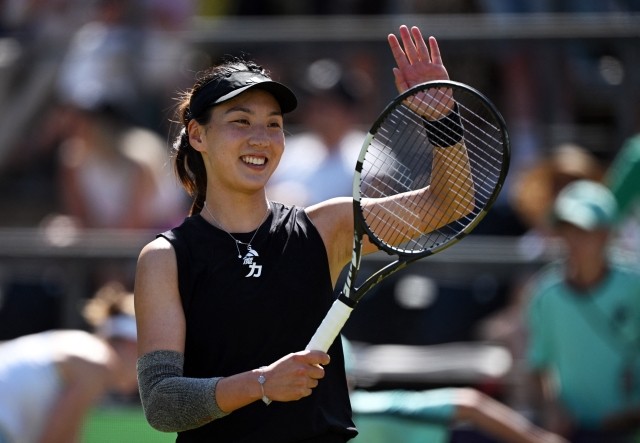 或与其他球 或与其他球