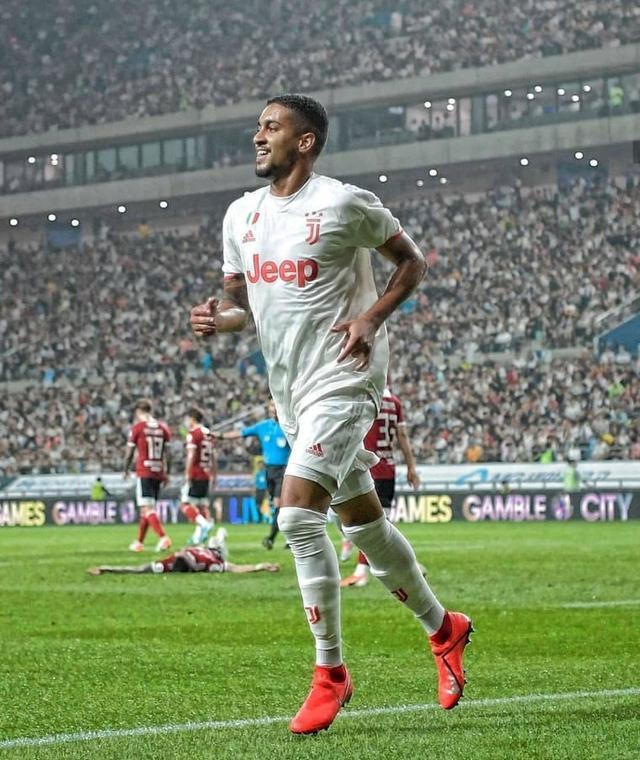 而梅西在得 而梅西在得