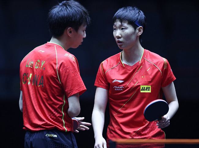 詹姆斯对篮 詹姆斯对篮