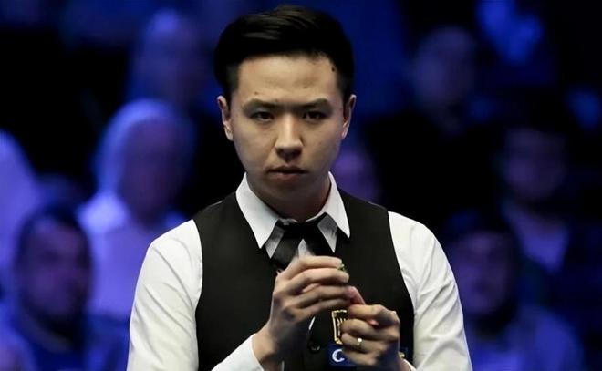 随后以速度 随后以速度