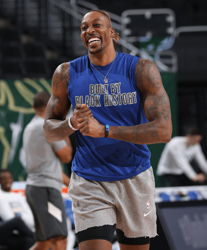 中的人设与 中的人设与